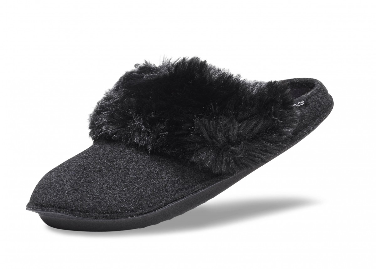 crocs classic luxe slipper